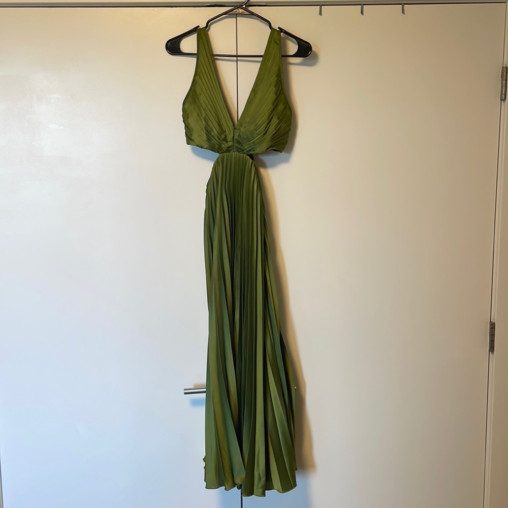 Abercrombie and Fitch satin pleated cut-out dress size small